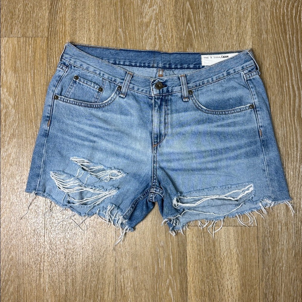 RAG & BONE Denim Distressed Cut Off Boyfriend Shorts in Rye size 29 - Picture 5 of 9